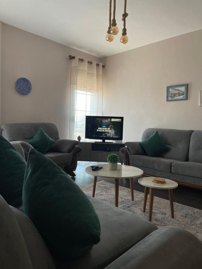 Pedestrian Street Center Apartment Shkodra Kültér fotó